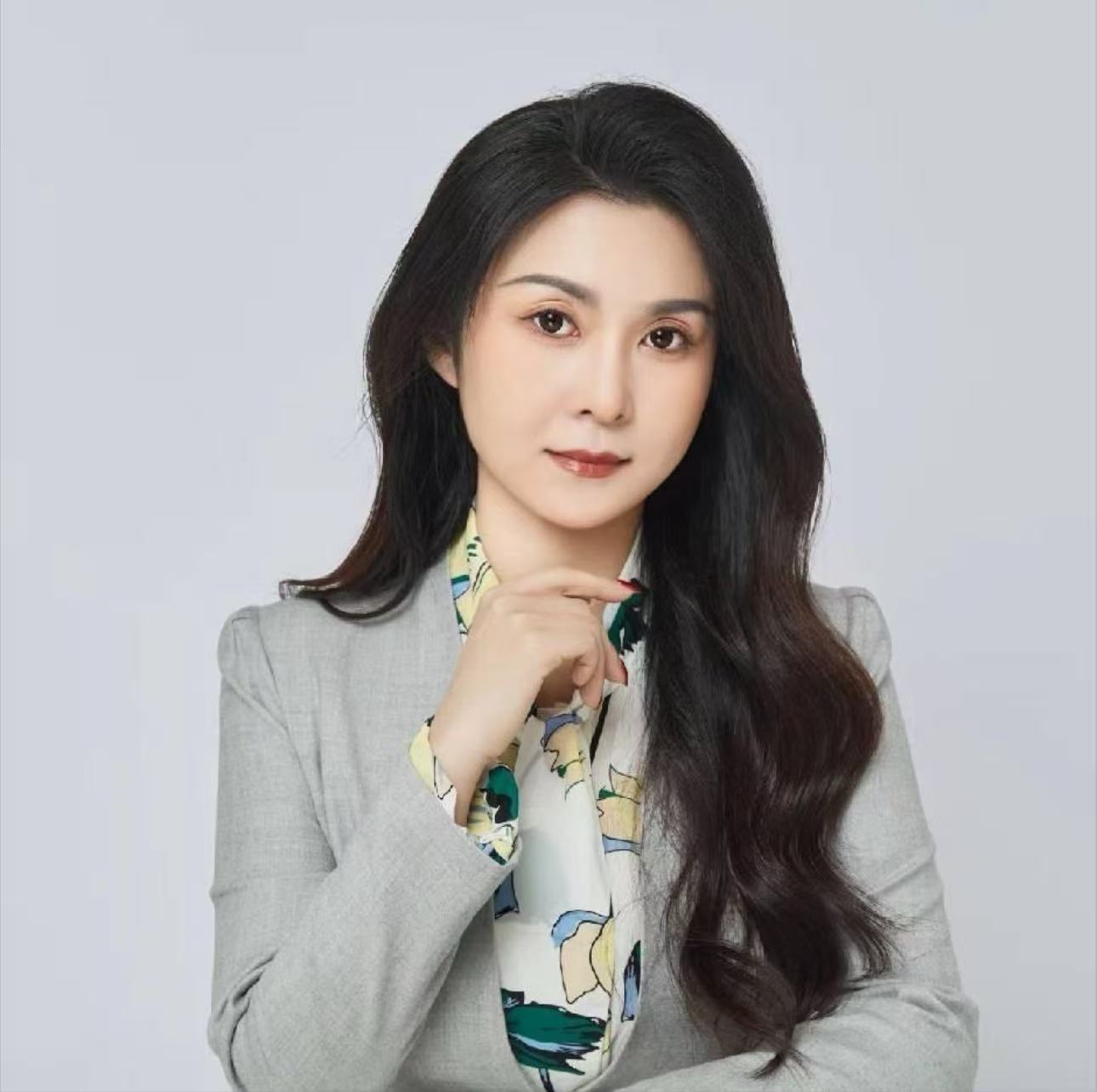 姚婧然律师